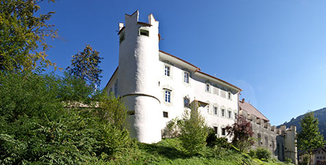 Vista esterna su Castel Ehrenburg