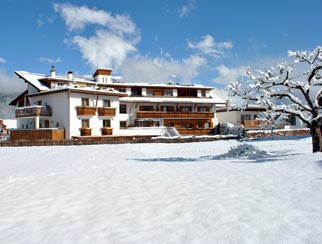 Alp Cron Moarhof ***S